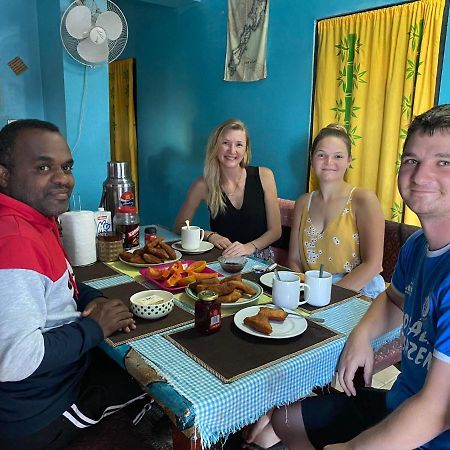 Save'S Homestay Nadi Luaran gambar